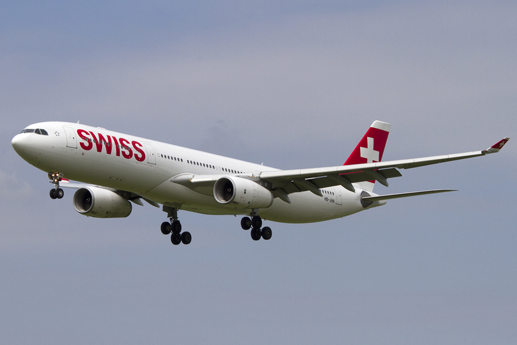 Swiss, HB-JHN, Airbus, A330-343X, 24.05.2015, ZRH, Zürich, Switzerland 





