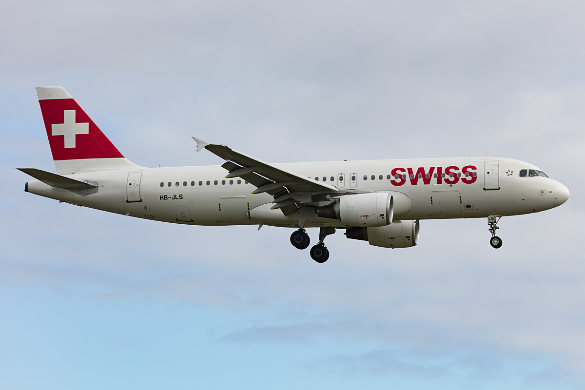 Swiss, HB-JLS, Airbus, A320-214, 03.10.2016, ZRH, Zürich, Switzerland 



