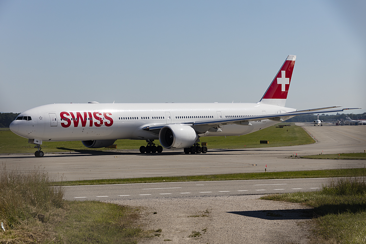 Swiss, HB-JNB, Boeing, B777-3DE-ER, 17.07.2016, GVA, Geneve, Switzerland 




