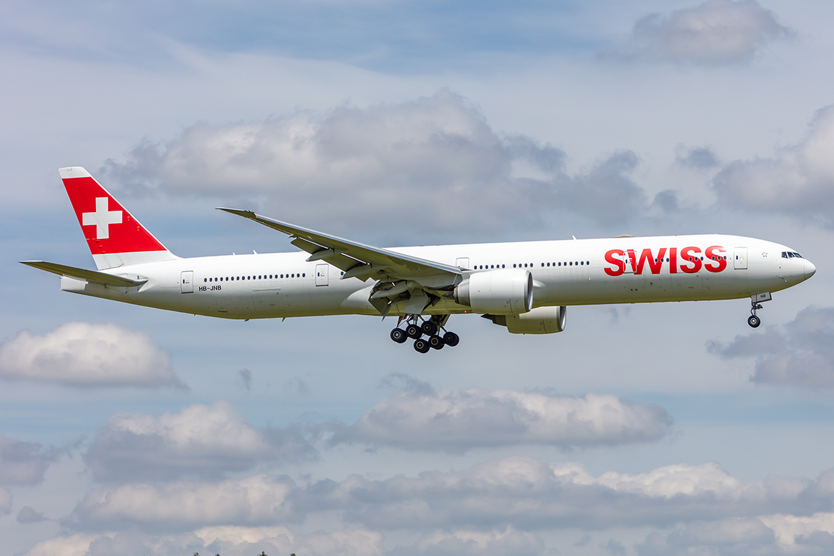 Swiss, HB-JNB, Boeing, B777-3DE-ER, 26.06.2021, ZRH, Zürich, Switzerland