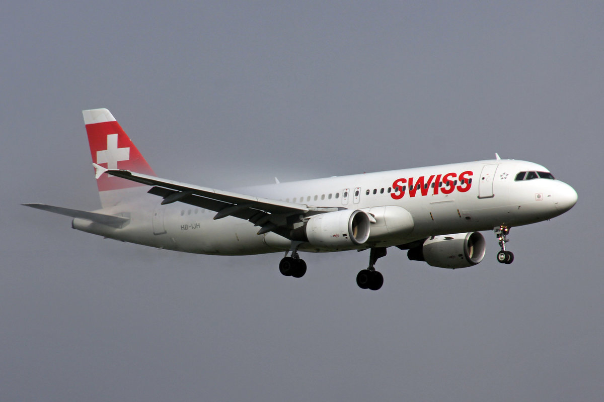 SWISS International Air Lines, HB-IJH, Airbus A320-214, msn: 574,  Dübendorf , 26,Oktober 2019, ZRH Zürich, Switzerland.