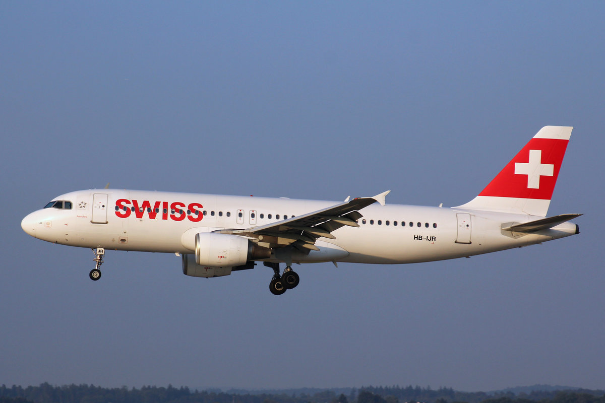 SWISS International Air Lines, HB-IJR, Airbus A320-214,  Bassersdorf , 31.August 2016, ZRH Zrich, Switzerland.