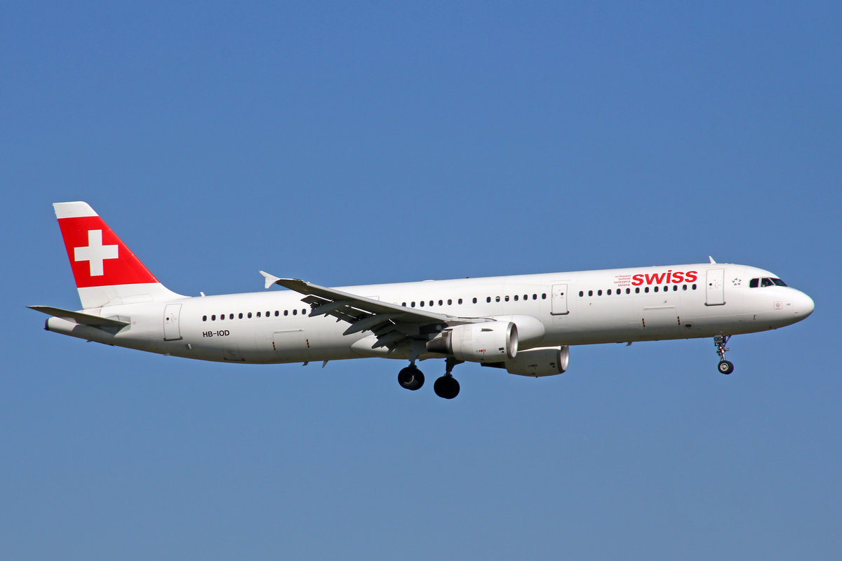 SWISS International Air Lines, HB-IOD,  Zermatt , Airbus A321-111, 29.September 2016, ZRH Zürich, Switzerland.