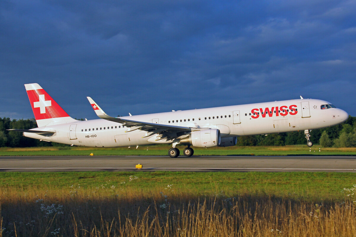 SWISS International Air Lines, HB-IOO, Airbus A321-212, msn: 7007,  08.August 2021, ZRH Zürich, Switzerland.