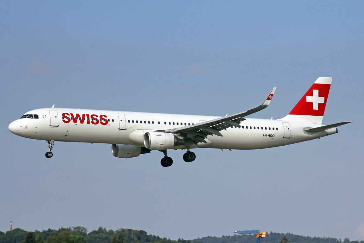 SWISS International Air Lines, HB-IOO, Airbus A321-212, msn: 7007, 10.Juli 2022, ZRH Zürich, Switzerland.