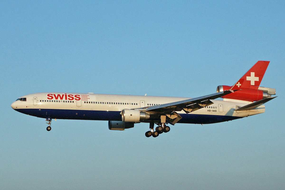 SWISS International Air Lines, HB-IWB, McDonnell Douglas MD-11, 26.Juni 2002, ZRH Zürich, Switzerland.