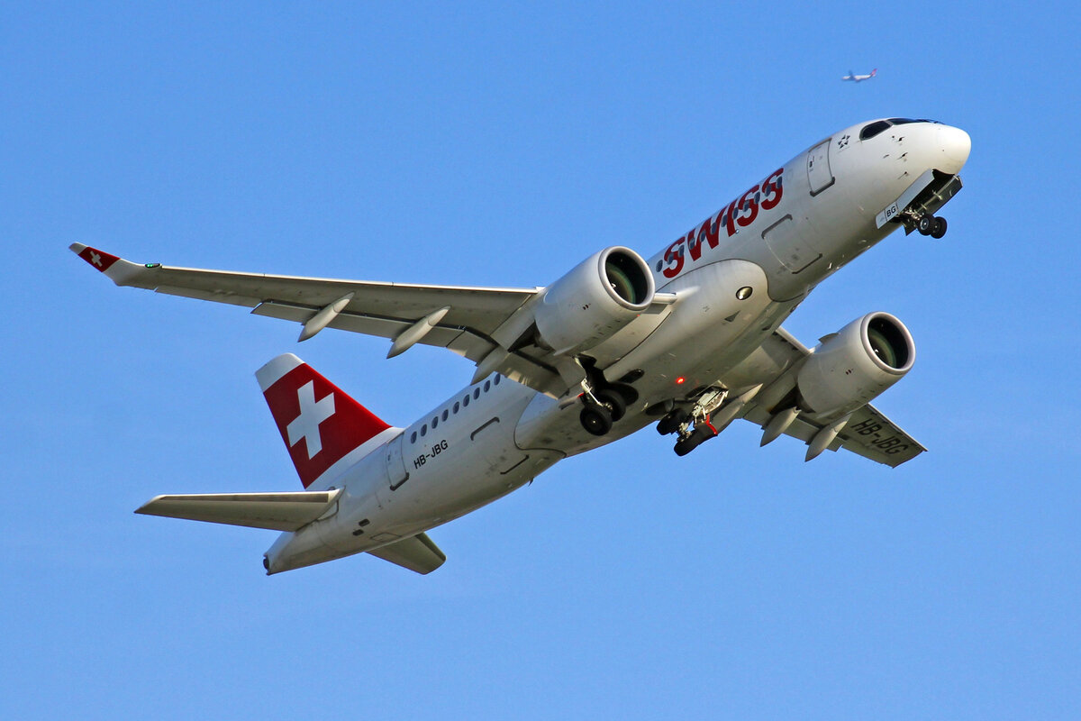SWISS International Air Lines, HB-JBG, Bombardier CS-100, msn: 50016, 21.Juli 2021, ZRH Zürich, Switzerland.