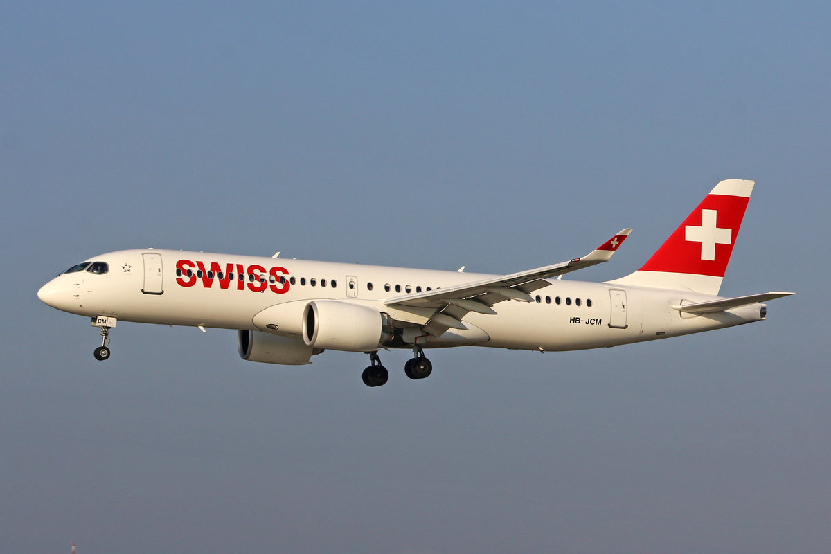 SWISS International Air Lines, HB-JCM, Bombardier CS-300, msn: 55030, 05.September 2018, ZRH Zürich, Switzerland.