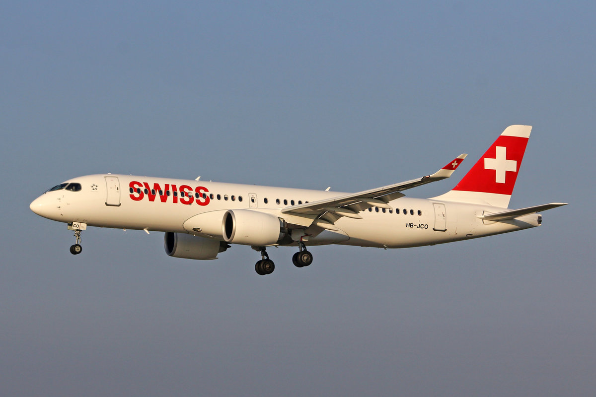 SWISS International Air Lines, HB-JCO, Bombardier CS-300, msn: 55033, 05.September 2018, ZRH Zürich, Switzerland.