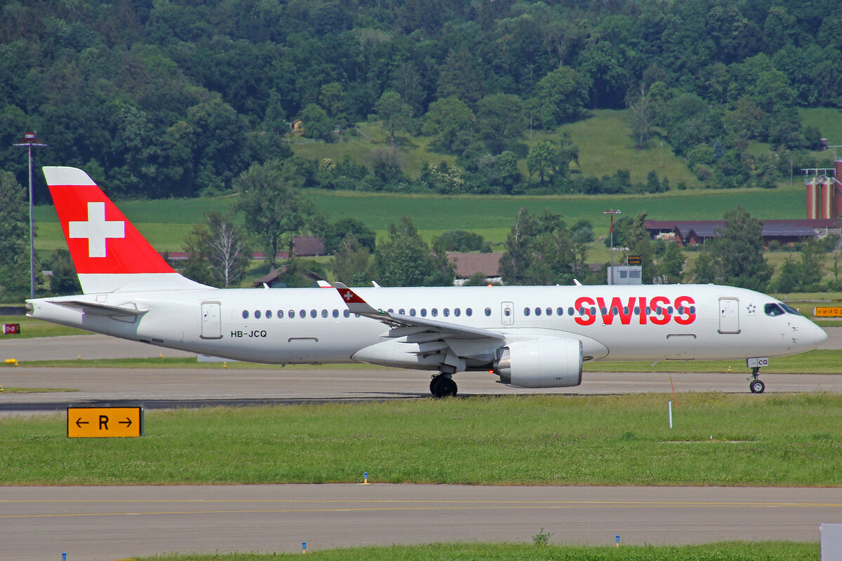 SWISS International Air Lines, HB-JCQ, Airbus A220-371, msn: 55040, 21.Mai 2022, ZRH Zürich, Switzerland.