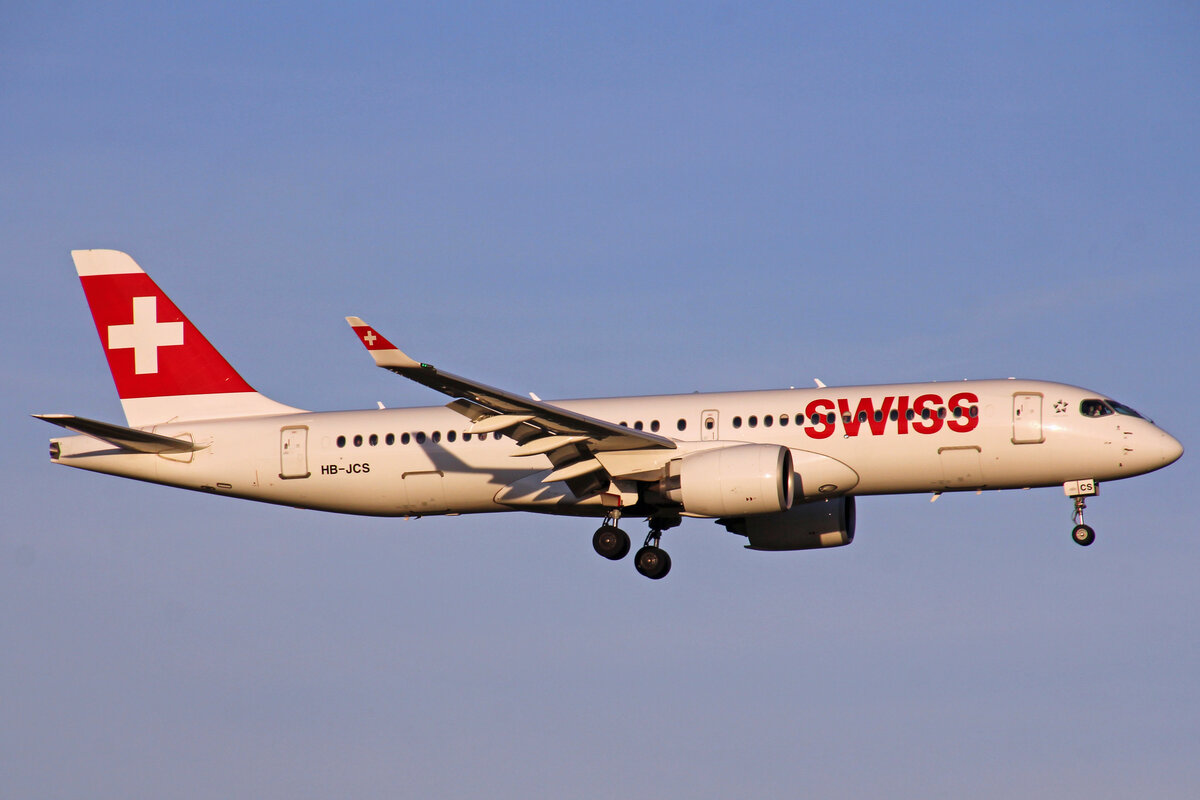 SWISS International Air Lines, HB-JCS, Airbus A220-371, msn: 55045, 01.Januar 2023, ZRH Zürich, Switzerland.