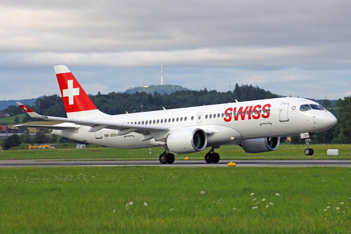 SWISS International Air Lines, HB-JCU, Airbus A220-371, msn: 55110,  Davos , 11.Juli 2021, ZRH Zürich, Switzerland.