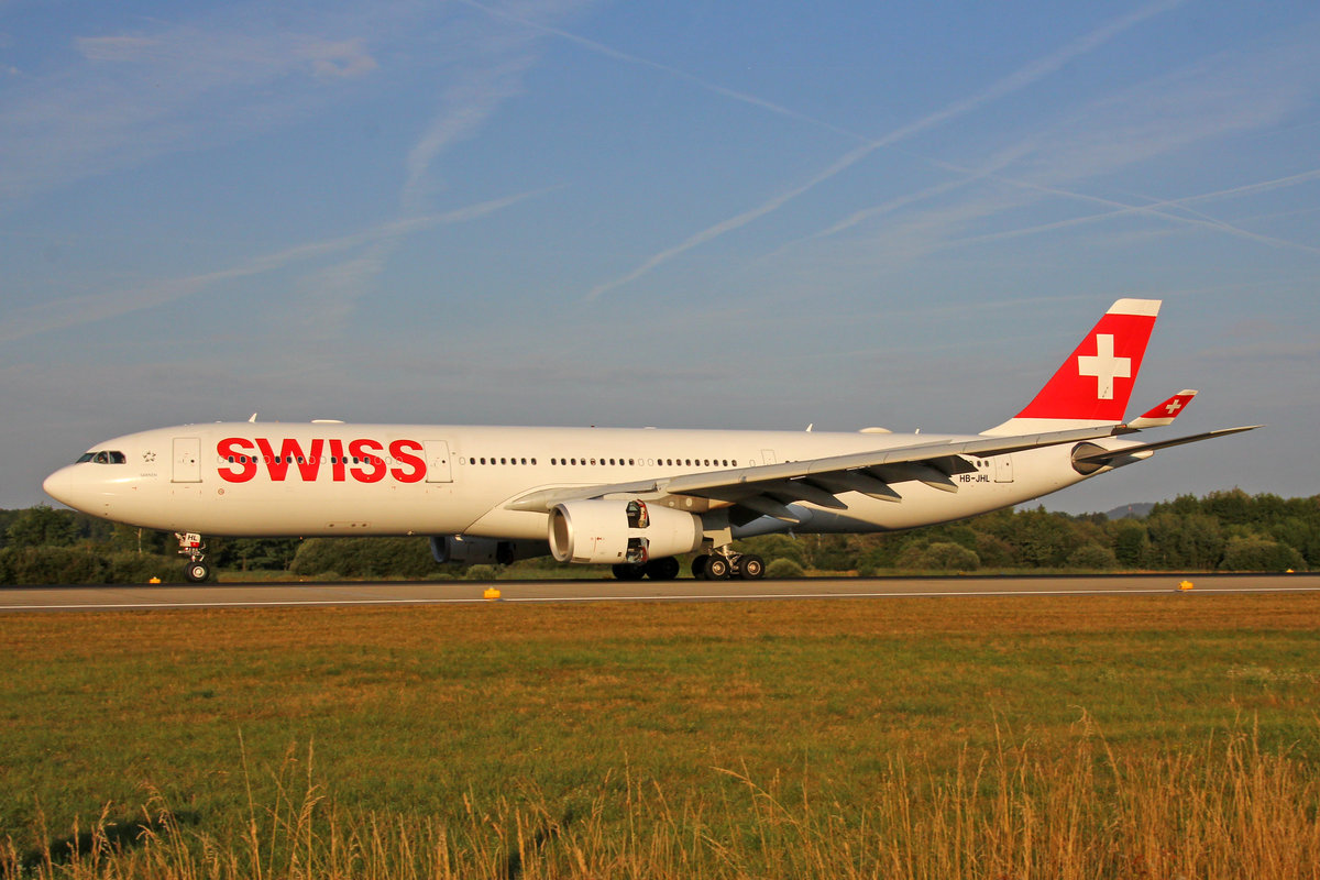 SWISS International Air Lines, HB-JHL, Airbus A330-343X,  Sarnen , 01.August 2018, ZRH Zürich, Switzerland.