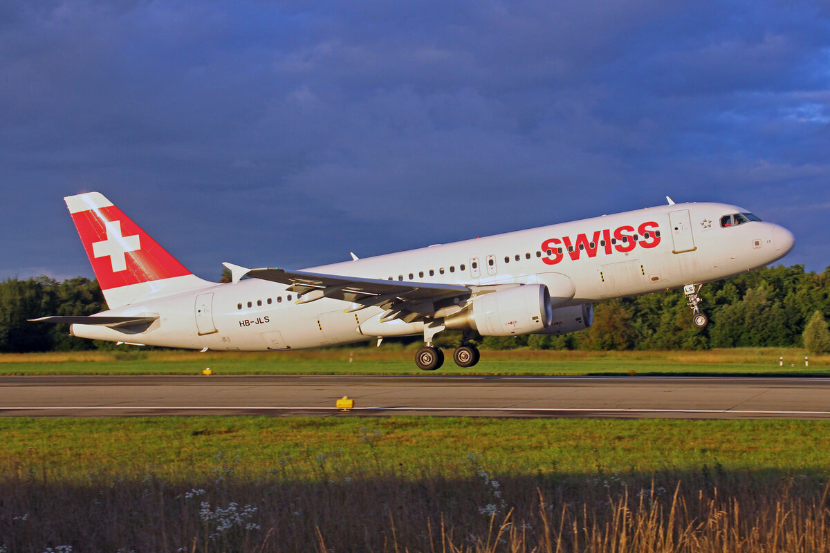 SWISS International Air Lines, HB-JLS, Airbus A320-214, msn: 5069,  Niederhasli , 08.August 2021, ZRH Zürich, Switzerland.