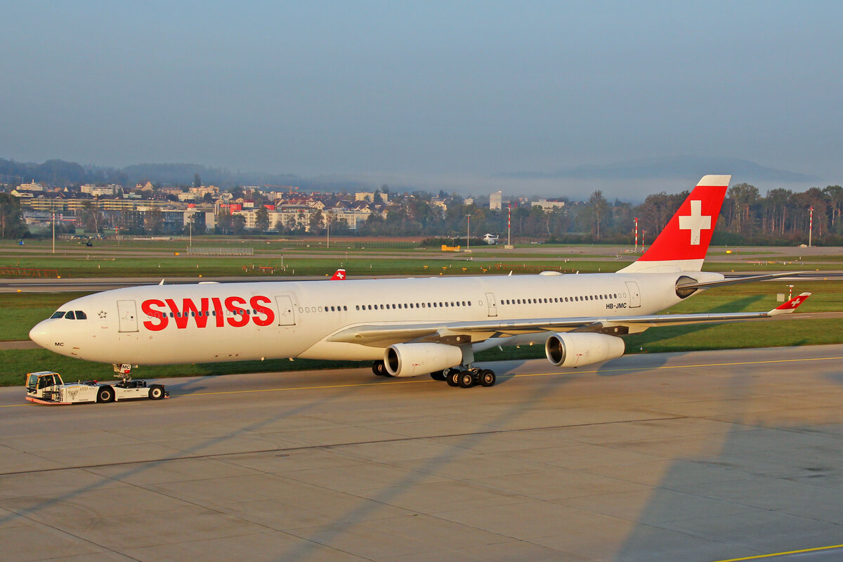 SWISS International Air Lines, HB-JMC, Airbus A340-313X, msn: 546,  Basel , 16.Oktober 2021, ZRH Zürich, Switzerland.