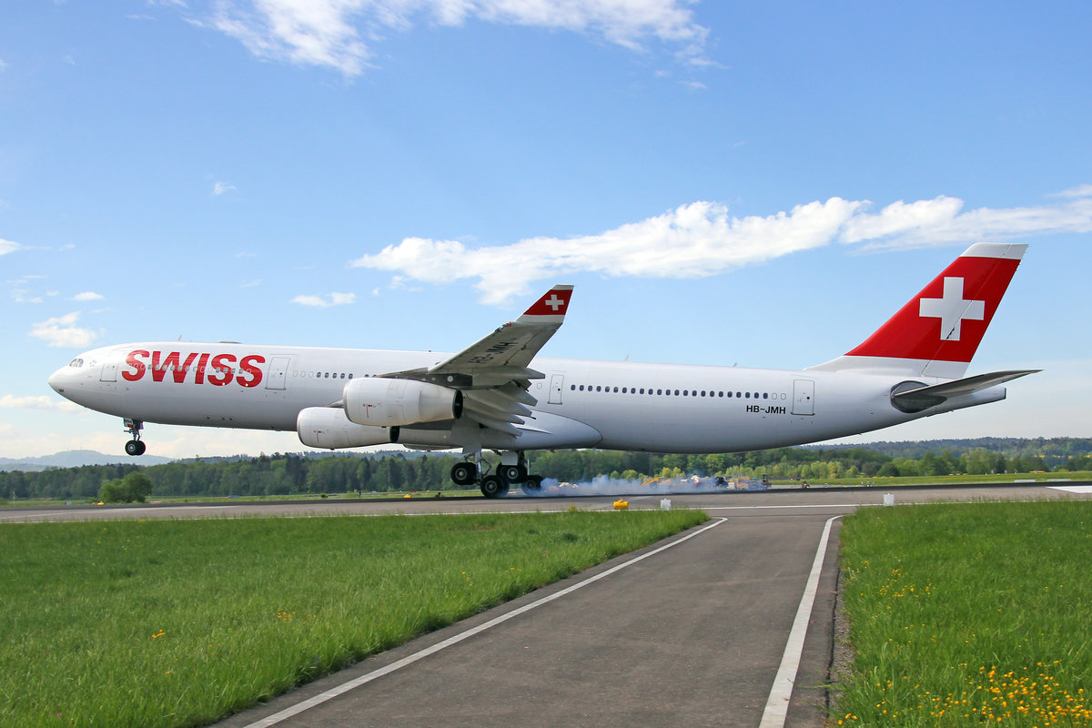 SWISS International Air Lines, HB-JMH, Airbus A340-313X, msn: 585,  Chur , 29.April 2018, ZRH Zürich, Switzerland.