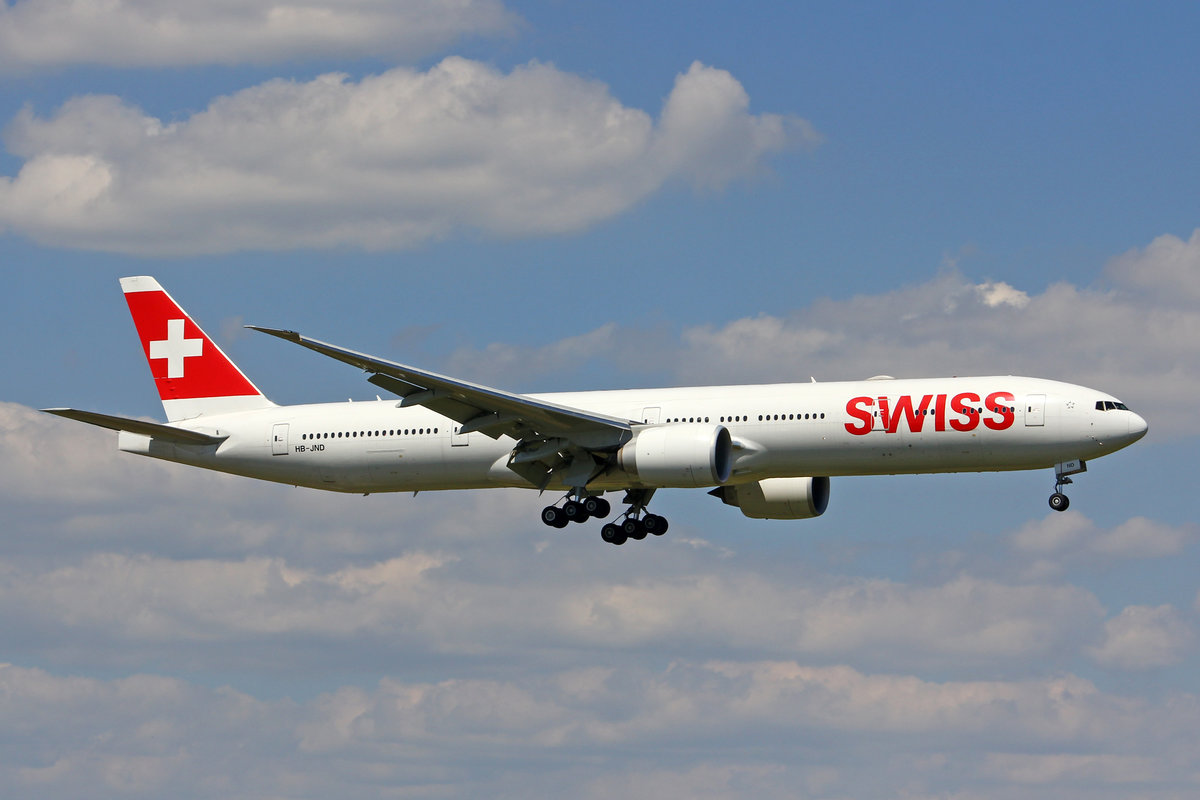 SWISS International Air Lines, HB-JND, Boeing 777-3DEER, msn: 44585/1400, 09.Juli 2018, ZRH Zürich, Switzerland.