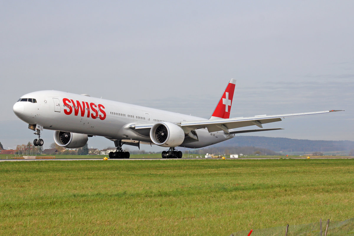 SWISS International Air Lines, HB-JNE, Boeing 777-3DEER, msn: 44586/1409, 14.April 2018, ZRH Zürich, Switzerland.