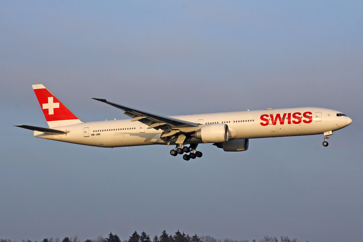 SWISS International Air Lines, HB-JNE, Boeing 777-3DEER, msn: 44586/1409, 26.Dezember 2018, ZRH Zürich, Switzerland.