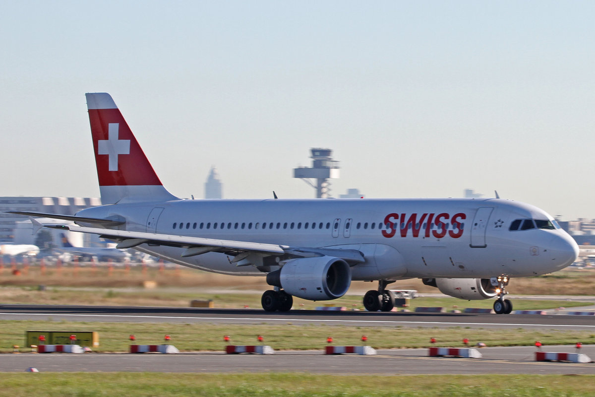 Swiss (LX-SWR), HB-IJK  Murten , Airbus, A 320-214, 24.08.2016, FRA-EDDF, Frankfurt, Germany
