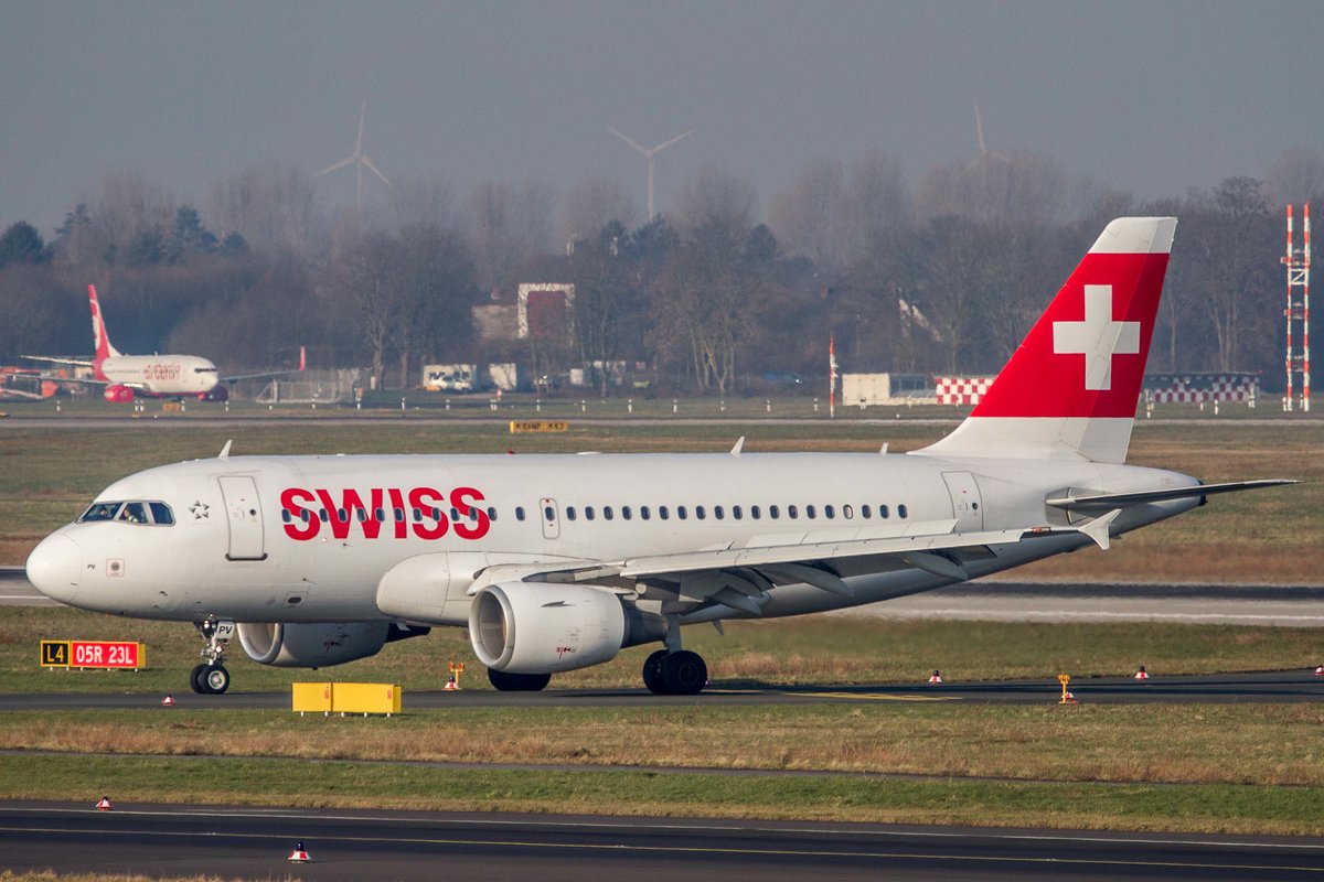 Swiss (LX-SWR), HB-IPV  Castelegns , Airbus, A 319-112, 10.03.2016, DUS-EDDL, Düsseldorf, Germany 