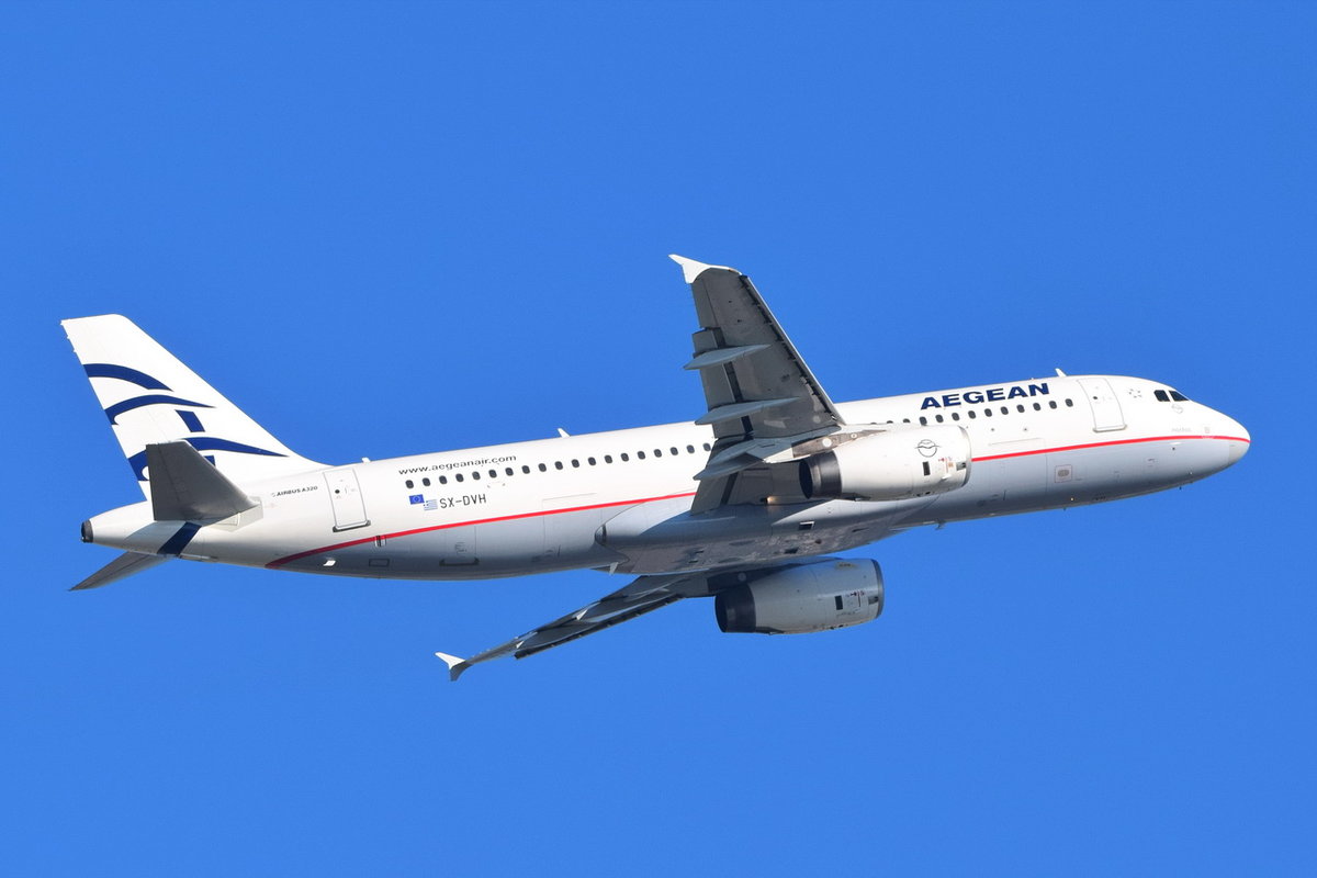 SX-DVH Aegean Airlines Airbus A320-232 , 13.10.2018 , MUC