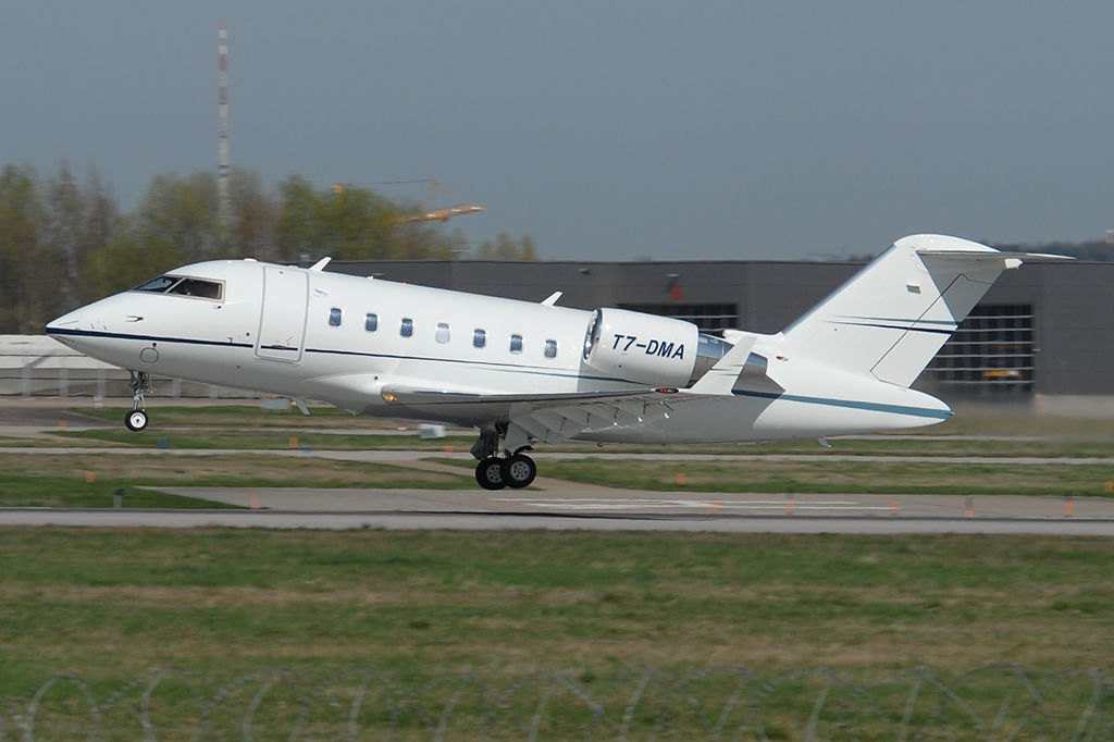 T7-DMA Bombardier CL-600-2B16 Challenger 605 31.03.2017