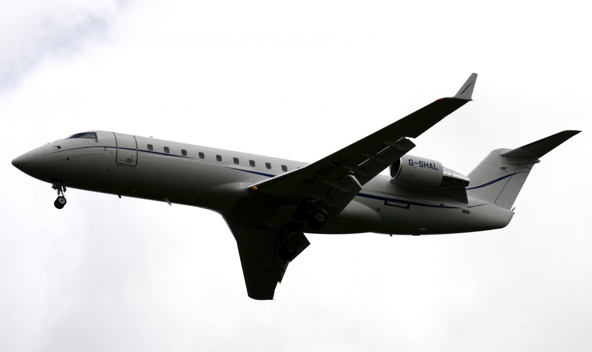 TAG Aviation (UK) Ltd,G-SHAL,(c/n8066),Canadair CL-600-2B19 Challenger 850,17.08.2013,HAM-EDDH,Hamburg,Germany