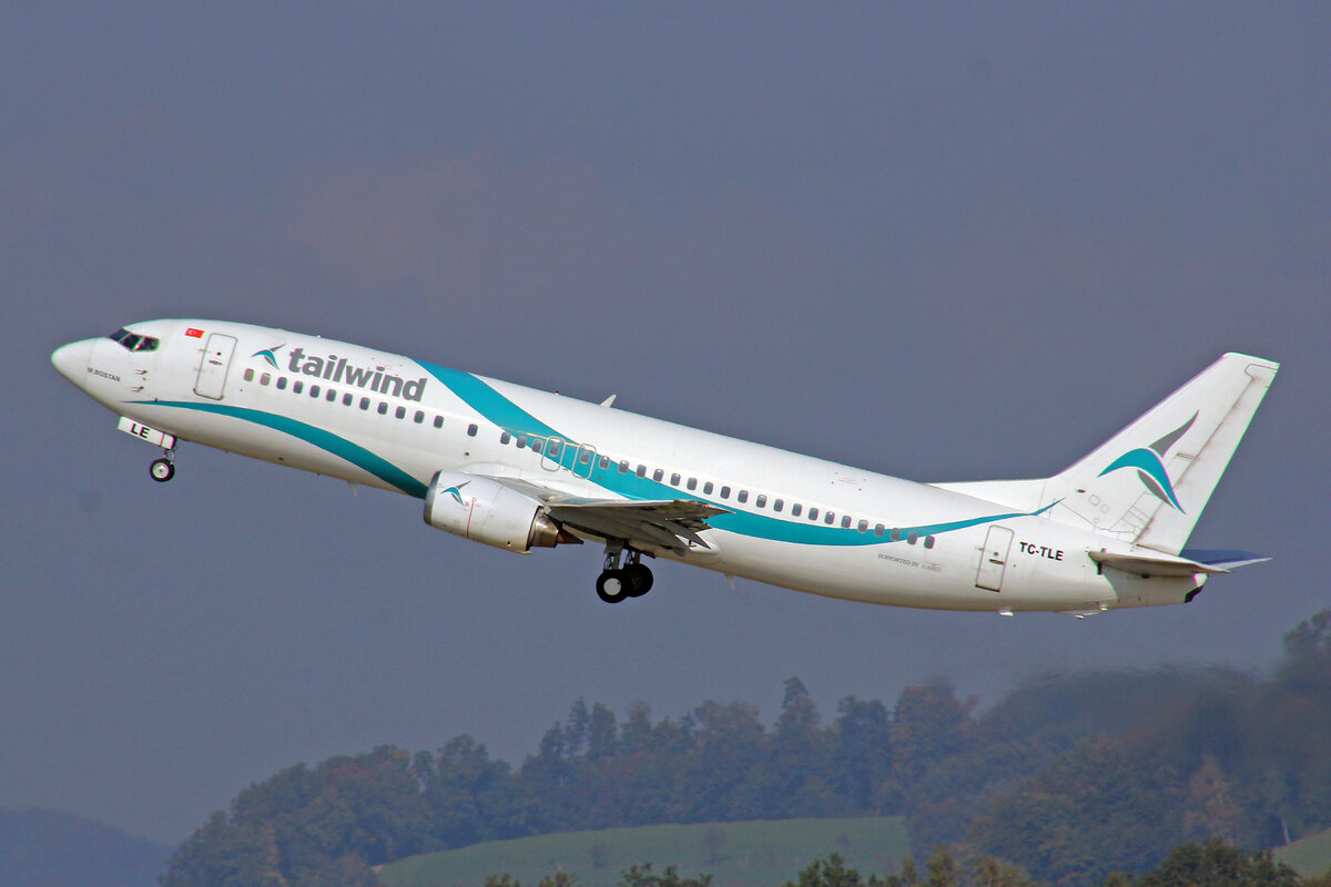 Tailwind Airlines, TC-TLE, Boeing, B737-4Q8, msn: 27628/2858,  M. Bostan , 16.Oktober 2021, ZRH Zürich, Switzerland.