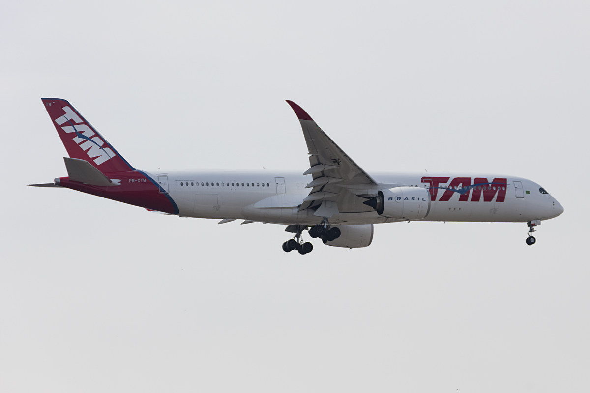 TAM, PR-XTB, Airbus, A350-941, 26.02.2017, MXP, Mailand, Italy 



