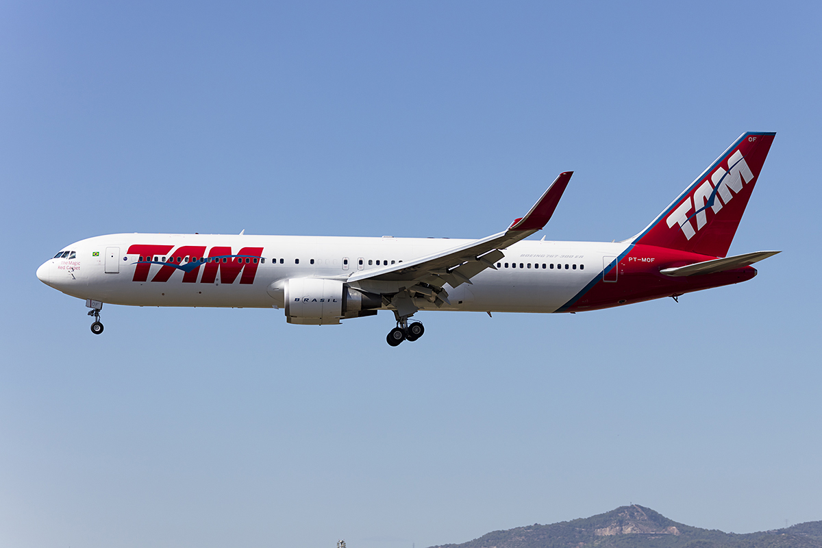 TAM, PT-MOF, Boeing, B767-316ER, 13.09.2017, BCN, Barcelona, Spain




