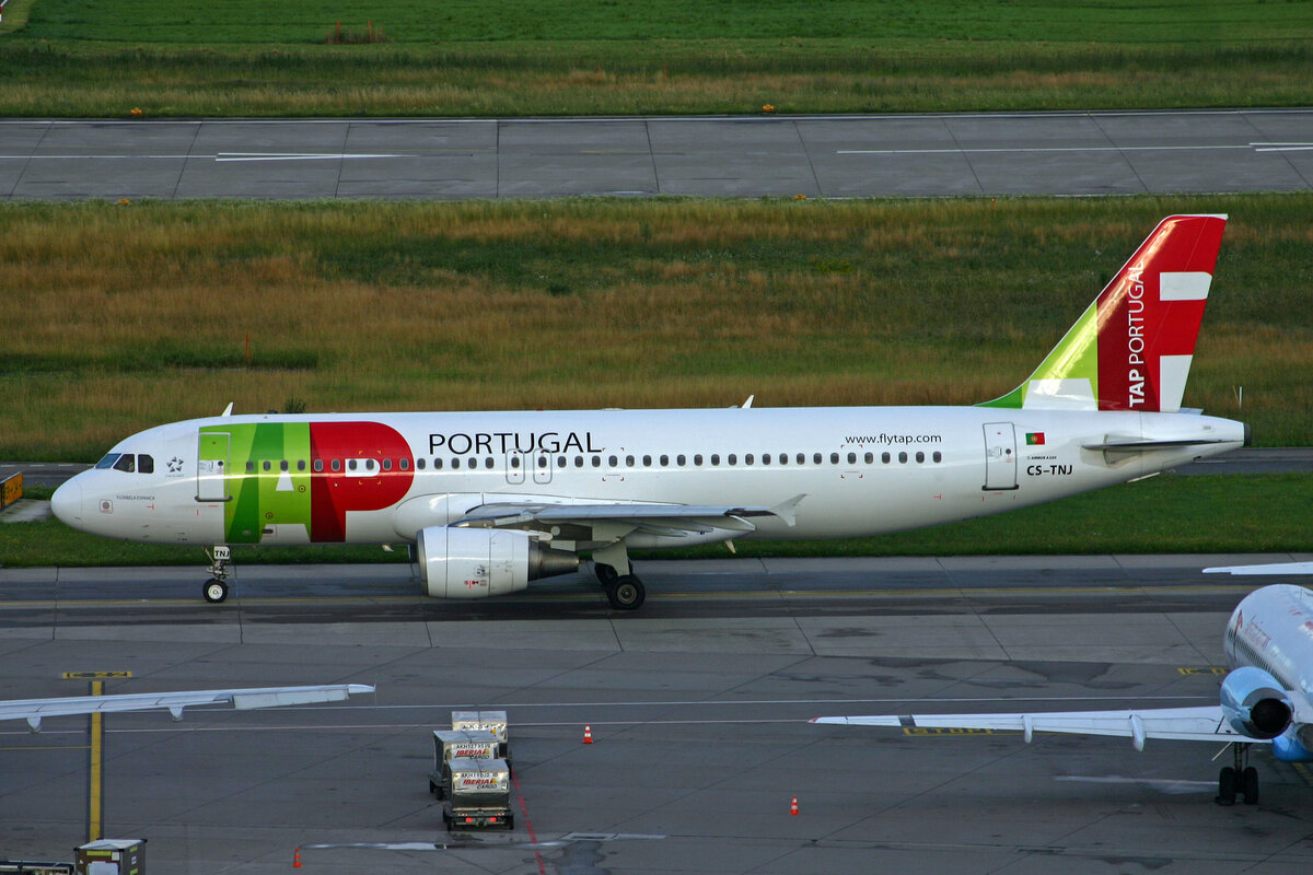 TAP Air Portugal, CS-TNJ, Airbus A320-214, msn: 1181,  Florbela Espanca , 23.Juni 2007, ZRH Zürich, Switzerland.