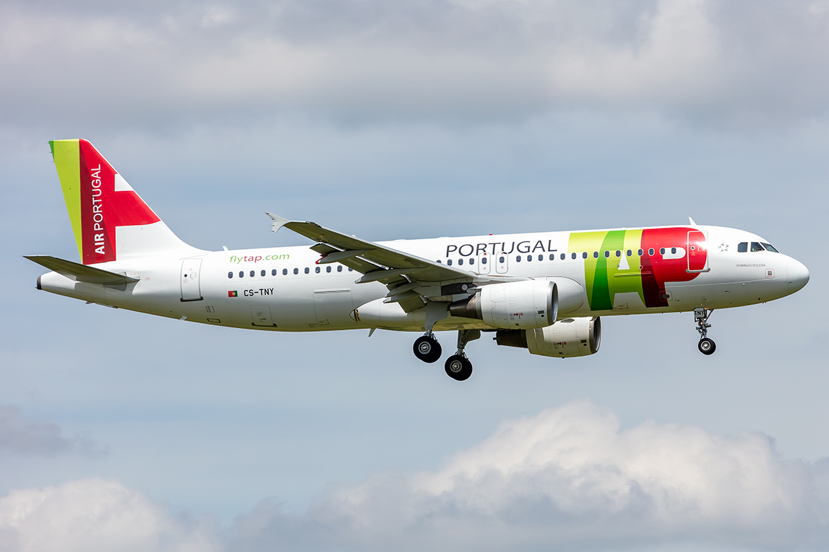 TAP - Air Portugal, CS-TNY, Airbus, A320-214, 26.06.2021, ZRH, Zürich, Switzerland