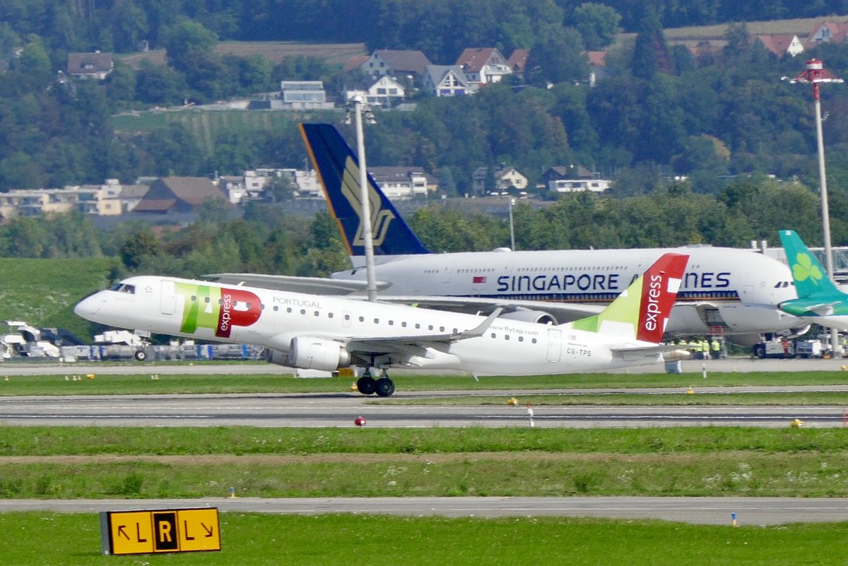 TAP Express Embraer ERJ-190LR CS-TPS am 15.9.18 beim abheben in Zürich.