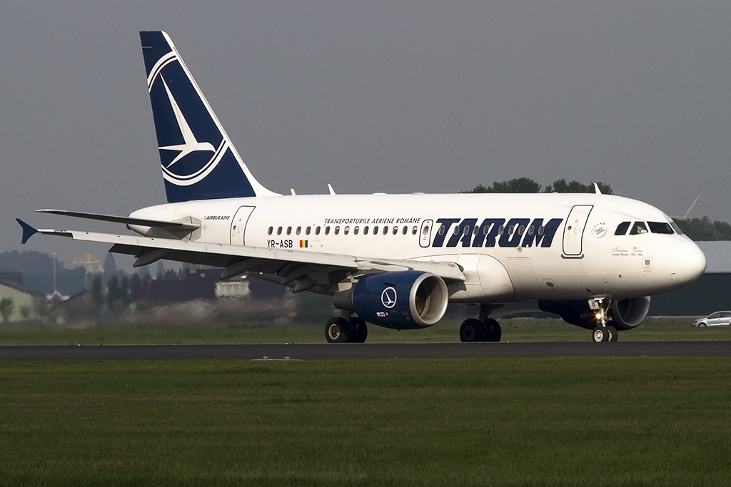 Tarom, YR-ASB, Airbus, A318-111, 07.10.2013, AMS, Amsterdam, Netherlands 



