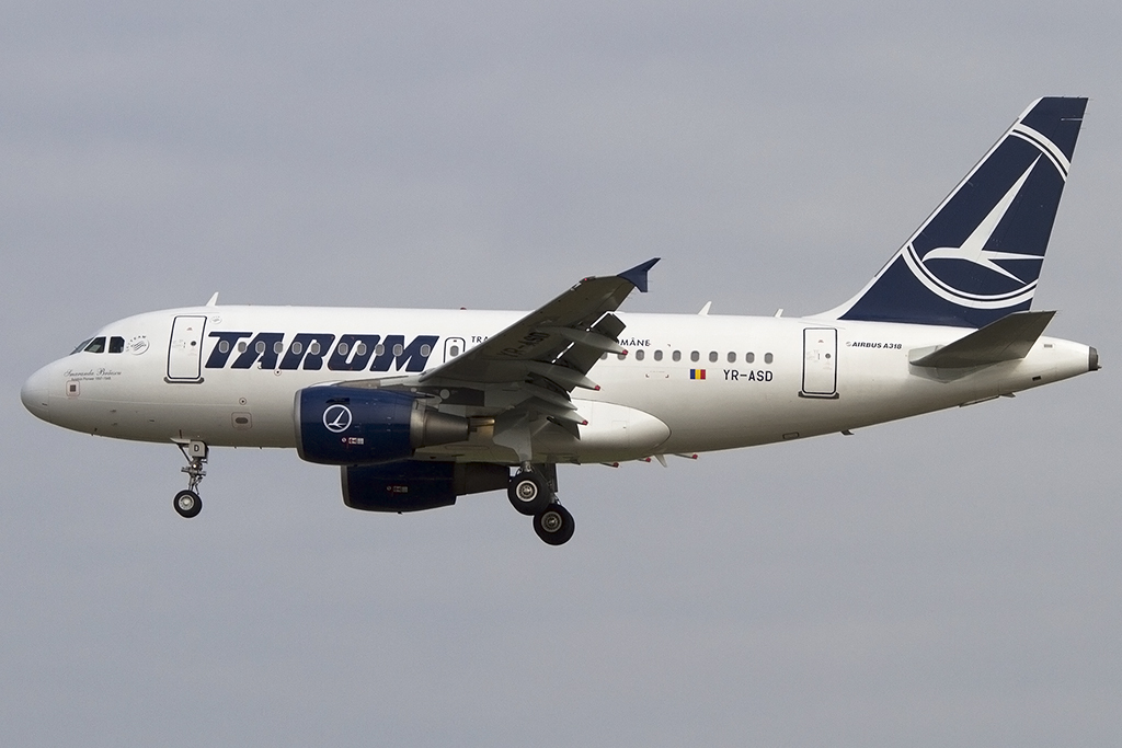 Tarom, YR-ASD, Airbus, A318-111, 02.05.2015, FRA, Frankfurt, Germany


