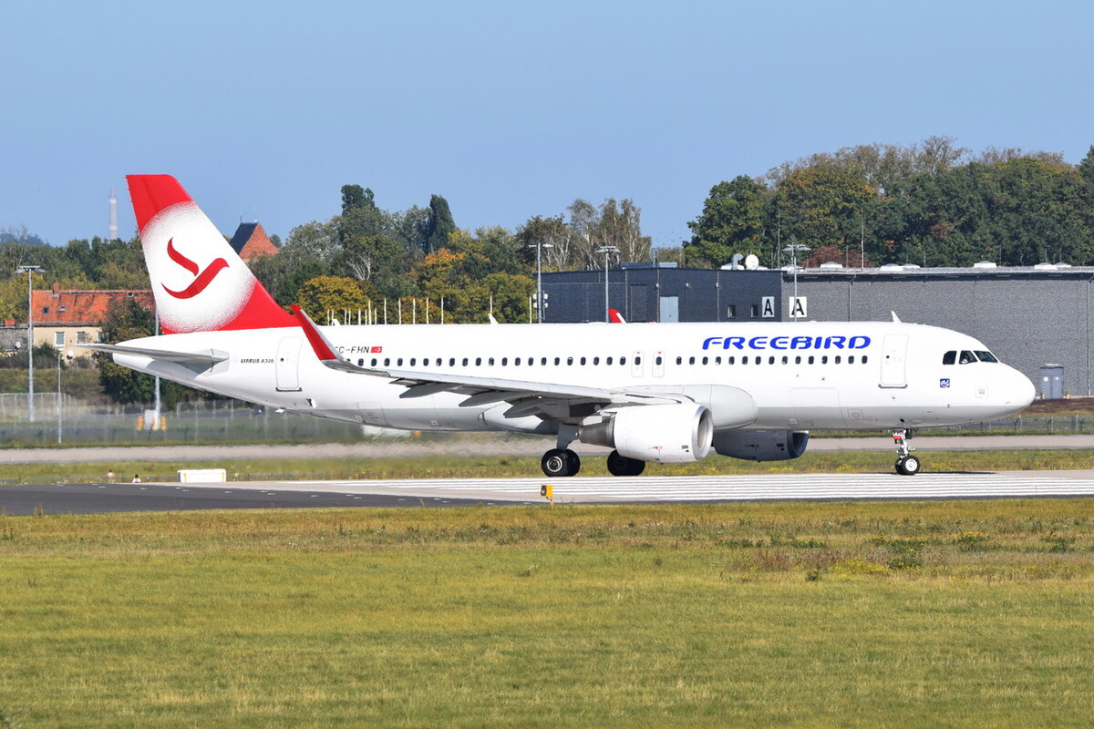 TC-FHN , Freebird Airlines , Airbus A320-214(WL) , 09.10.2021 , Berlin-Brandenburg  Willy Brandt  , BER , 