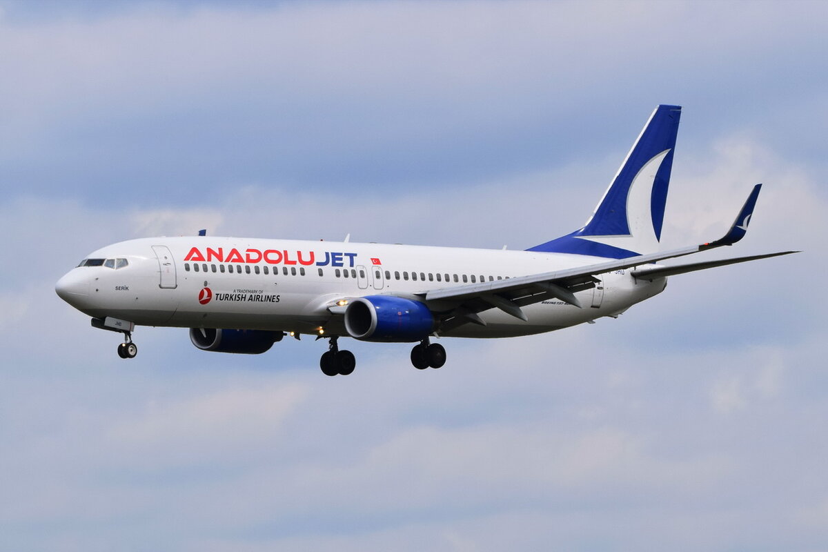 TC-JHD , Anadolu Jet , Boeing 737-8F2(WL) , Berlin-Brandenburg  Willy Brandt  , BER , 01.08.2021