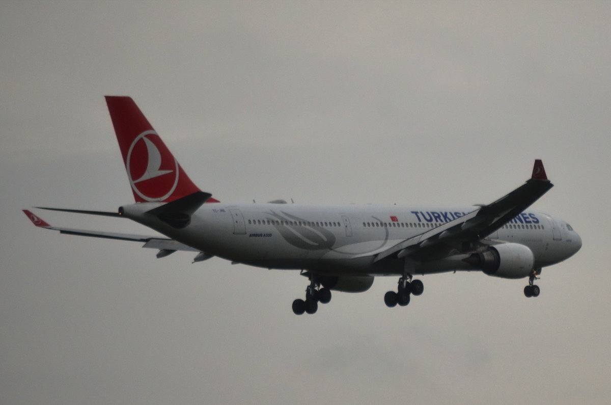 TC-JNE Turkish Airlines Airbus A330-203  , MUC , 23.10.2017