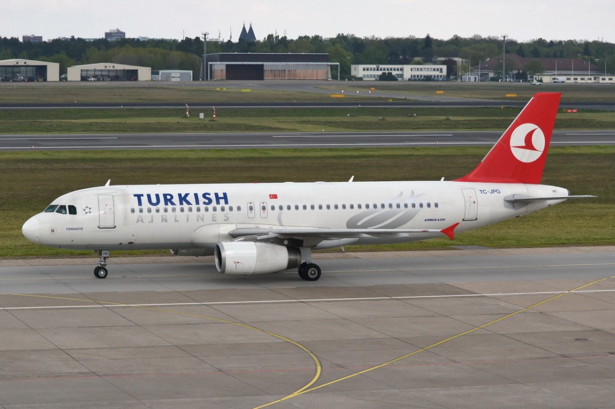 TC-JPG Turkish Airlines Airbus A320-232  Start in Tegel  23.04.2014