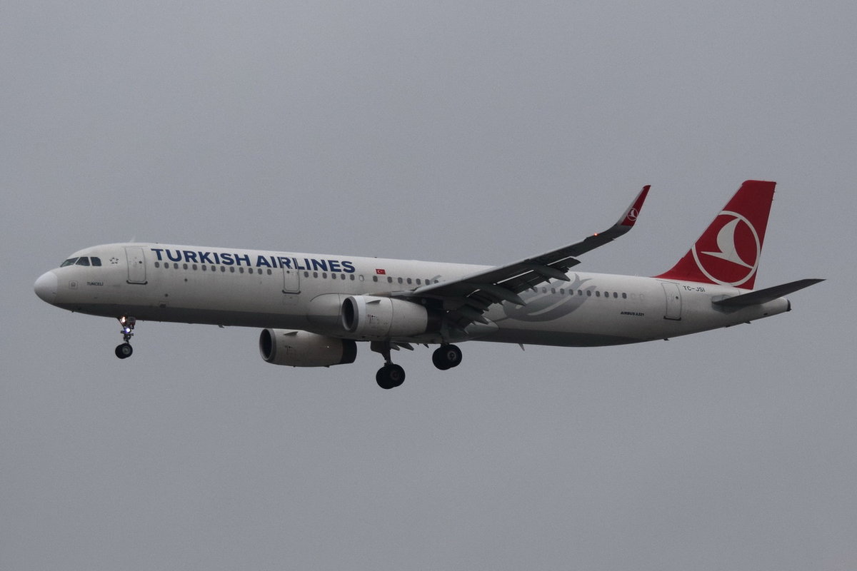 TC-JSI Turkish Airlines Airbus A321-231(WL)  , FRA , 04.12.2017