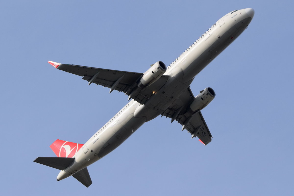 TC-JSJ Turkish Airlines Airbus A321-231(WL)  , MUC , 13.10.2016
