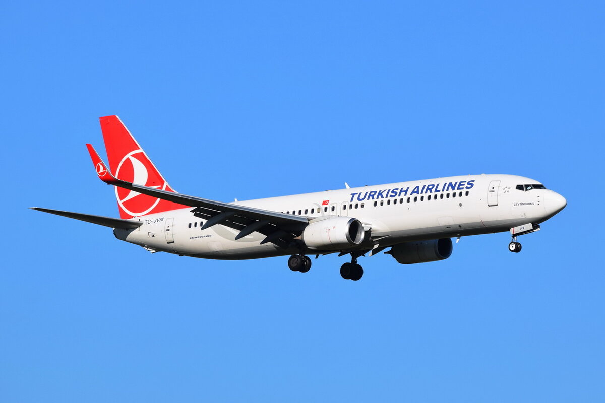 TC-JVM , Turkish Airlines , Boeing 737-8F2(WL) Zeytinburnu  , Berlin-Brandenburg  Willy Brandt  , BER , 09.10.2021