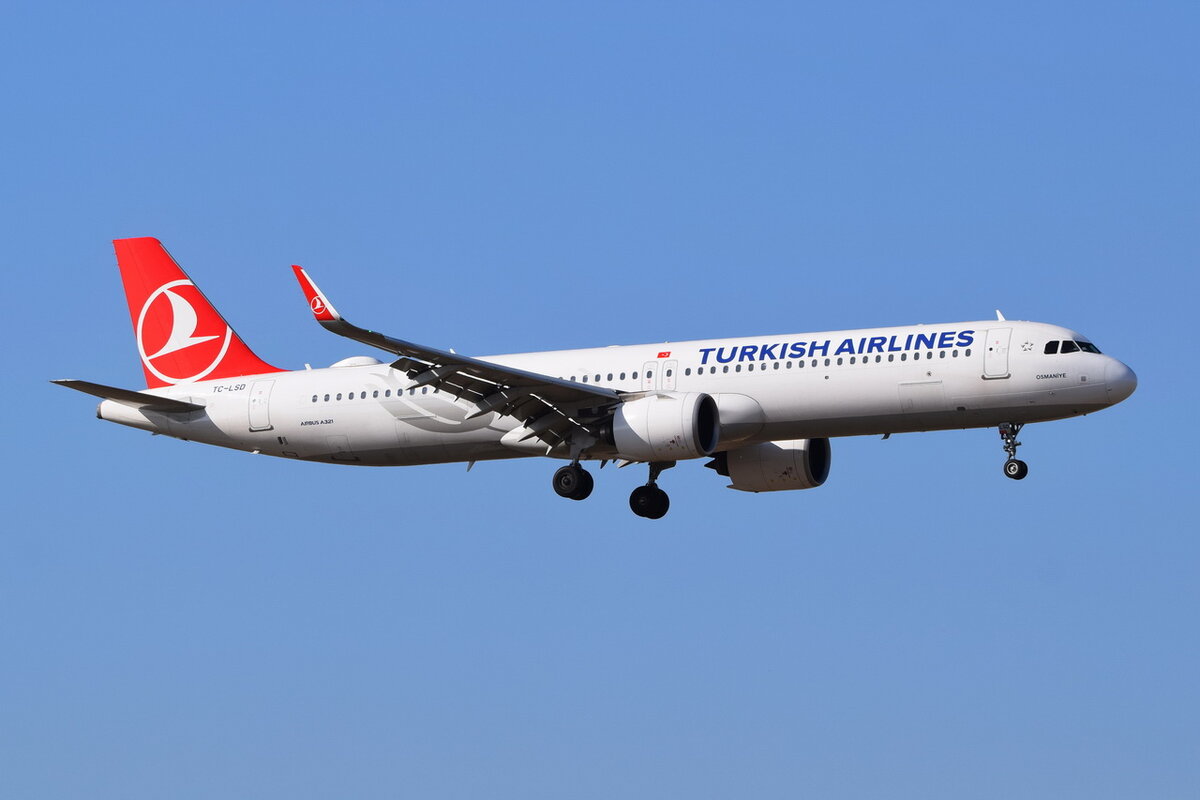 TC-LSD , Turkish Airlines , Airbus A321-271NX , 18.03.2022 , Berlin-Brandenburg  Willy Brandt  , BER , 