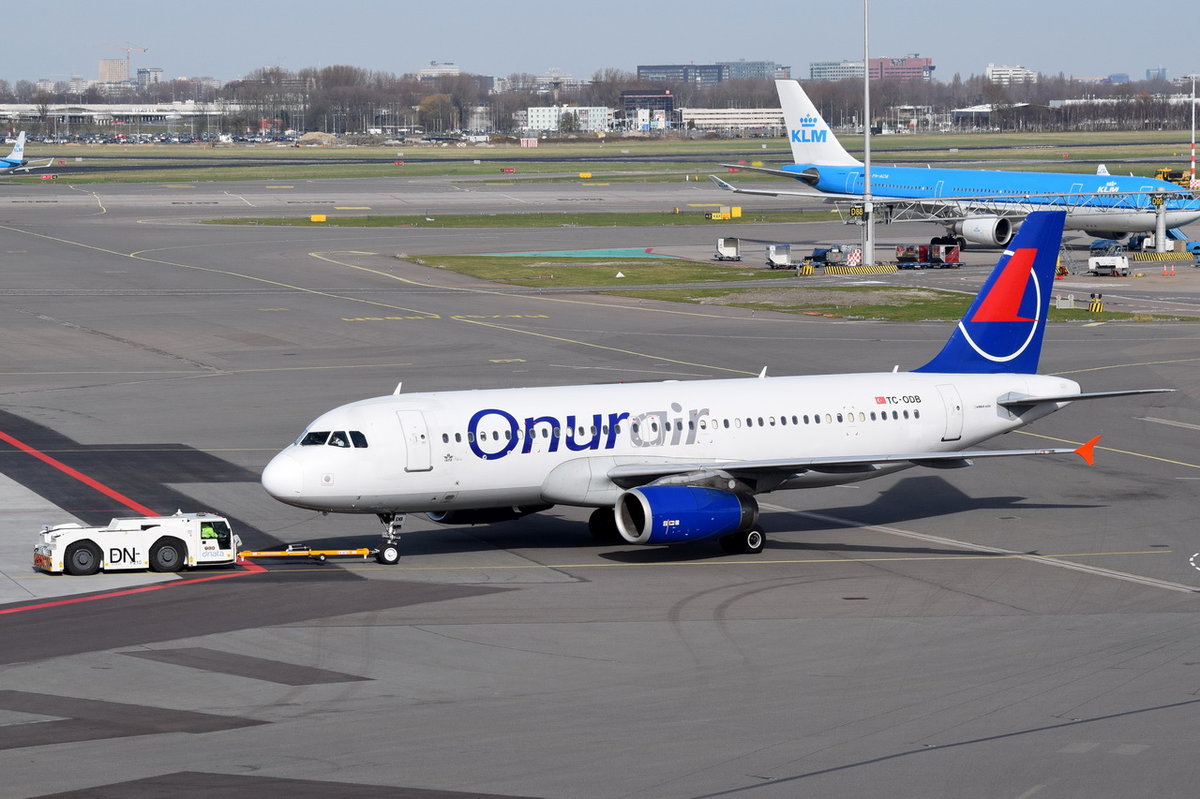 TC-ODB Onur Air Airbus A320-232  , AMS , 12.03.2017