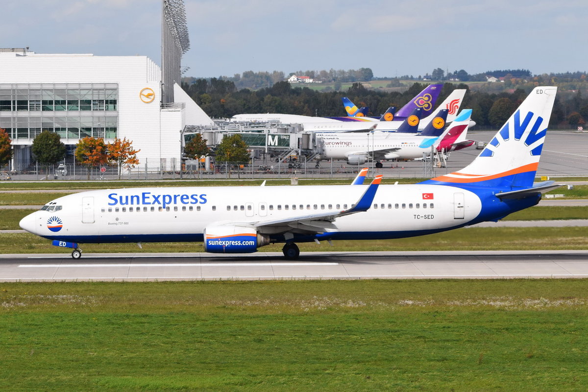 TC-SED SunExpress Boeing 737-8CX(WL)  , MUC , 04.10.2017