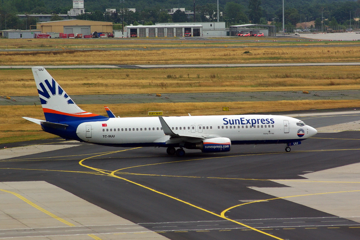 TC-SUU SunExpress Boeing 737-86Q(WL)     08.08.2013

Flughafen Frankfurt