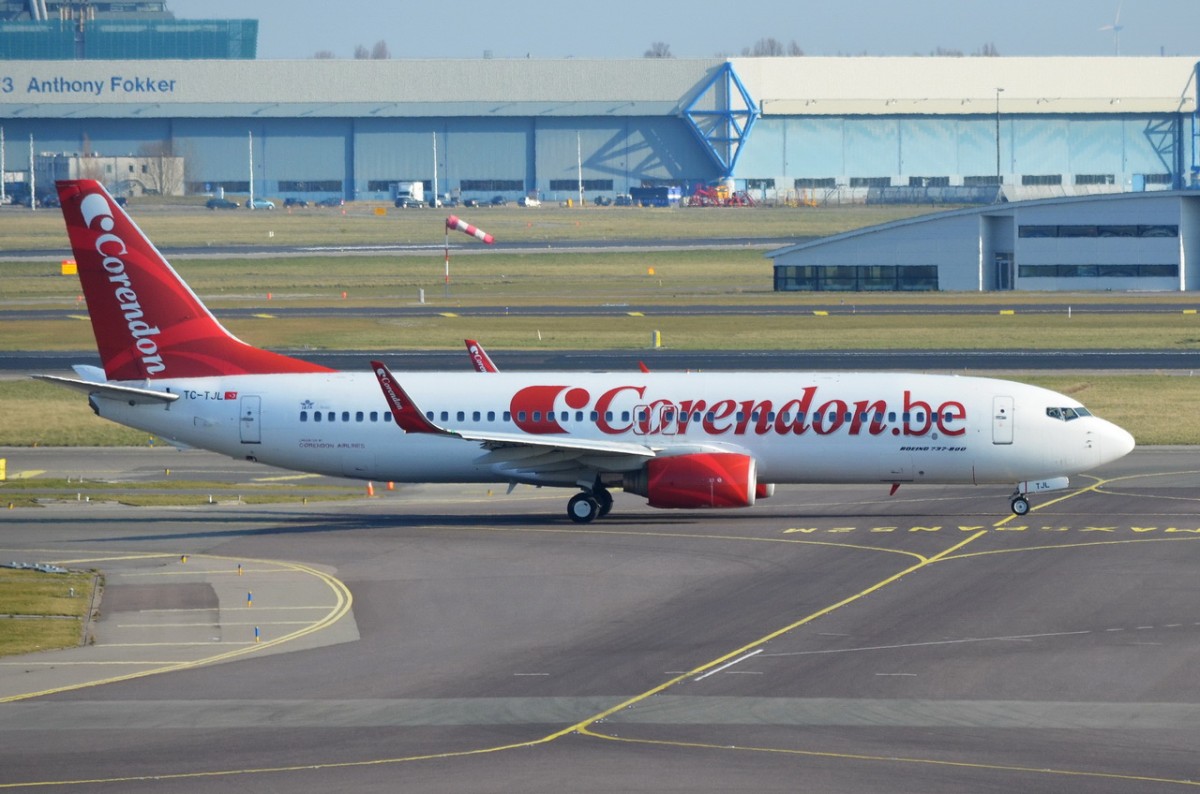 TC-TJL Corendon Airlines Boeing 737-86J(WL)  zum Start am 13.03.2015 in Amsterdam