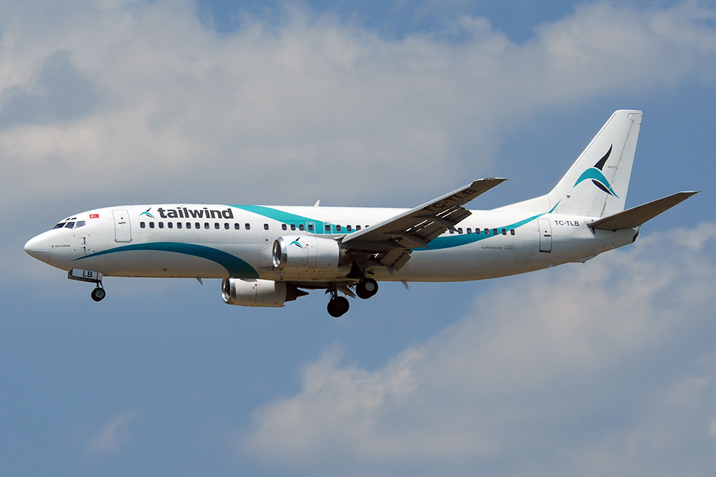 TC-TLB Boeing 737-4Q8 15.06.2017