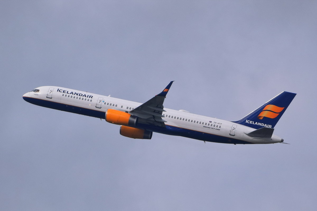 TF-FIT Icelandair Boeing 757-256(WL)  , MUC , 07.10.2017